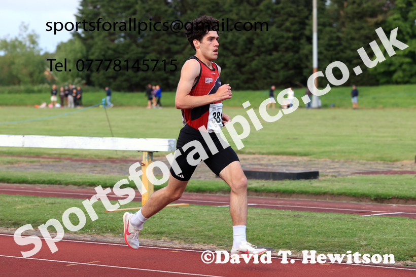 3000 metres, 2026 NEGP 2, Monkton Stadium, Wednesday, May 27th. Photo: David T. Hewitson/Sports for All Pics